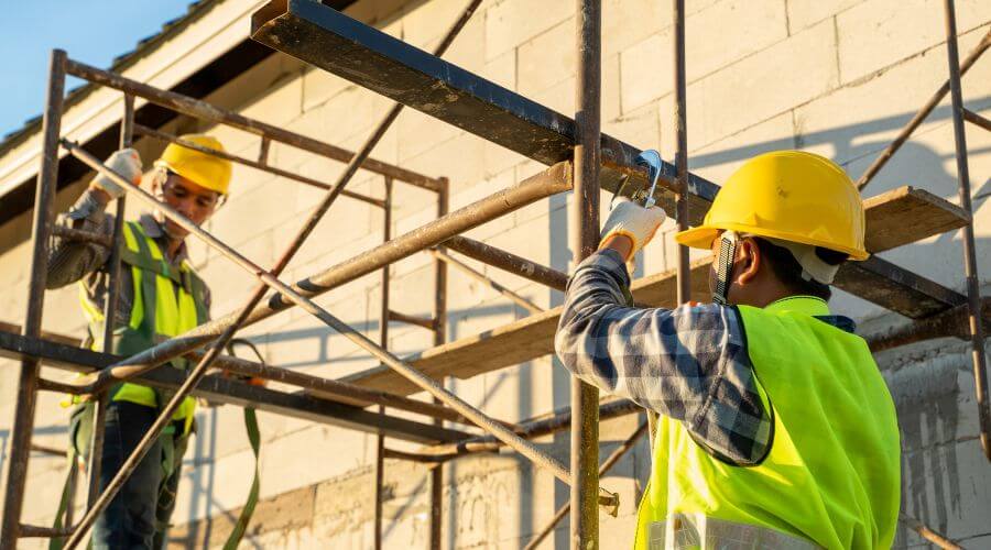Professional fairlawn roofing services in Redkey, IN
